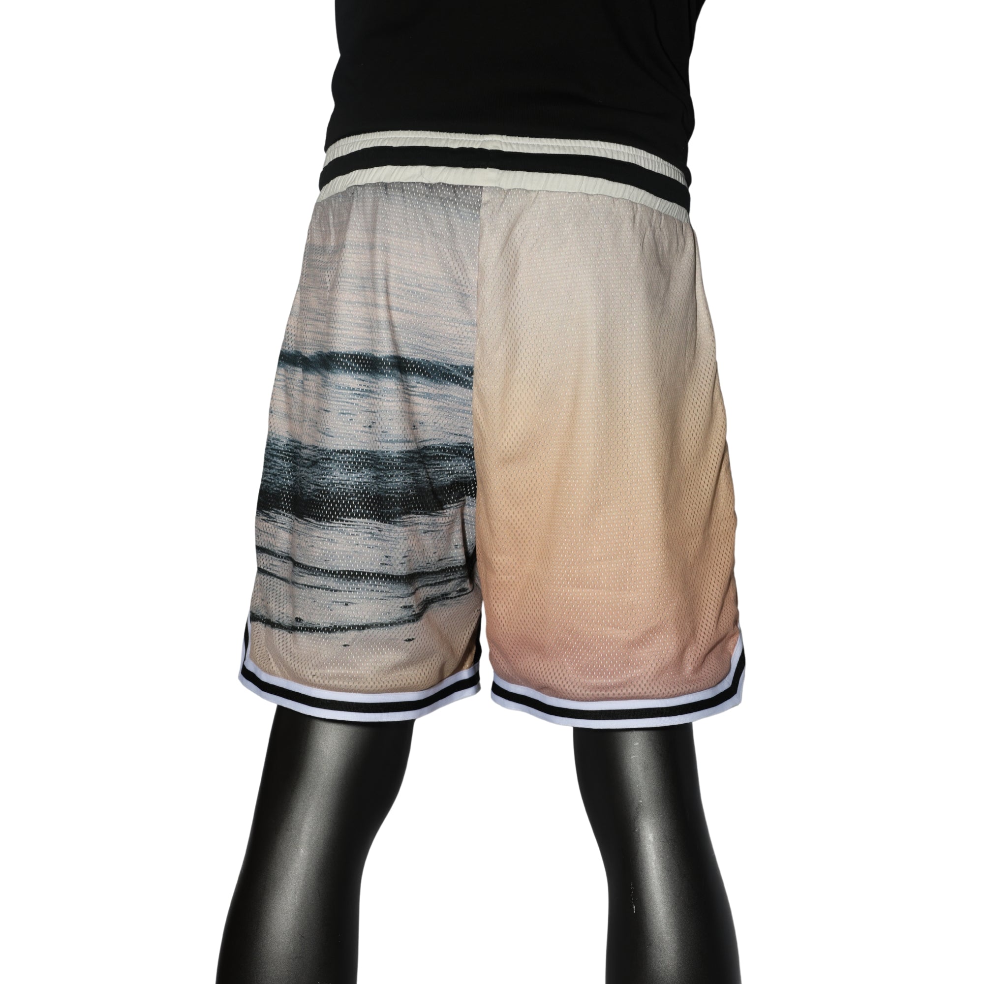 Blue Sky Inn Short Palm Print Peach-Black