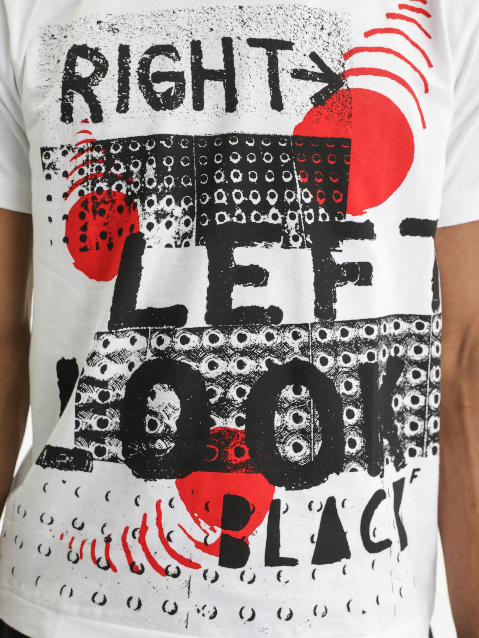 Comme Des Garcons T-Shirt Black/Red Print White