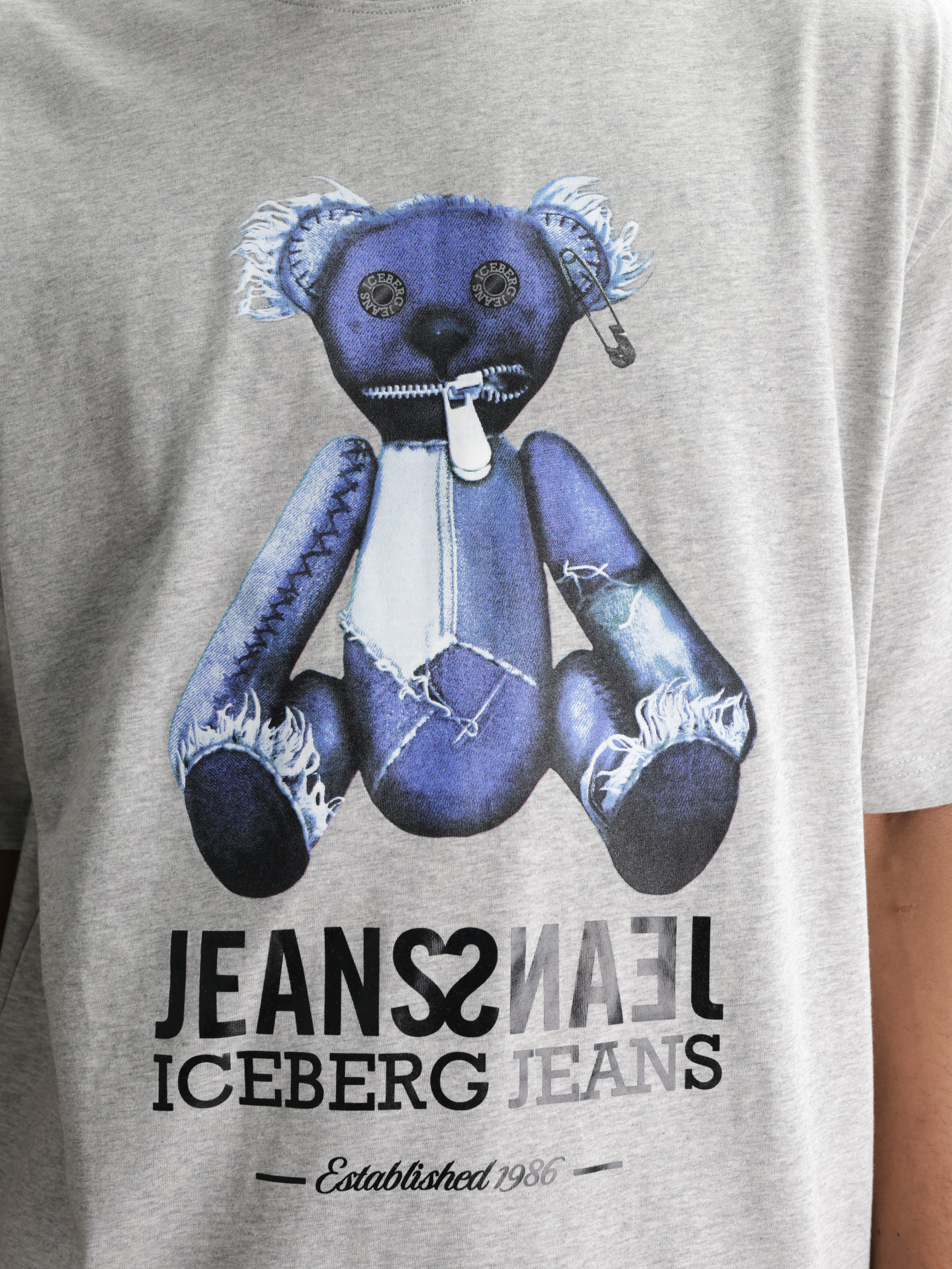 Iceberg Jeans T-Shirt Teddy Print Grey