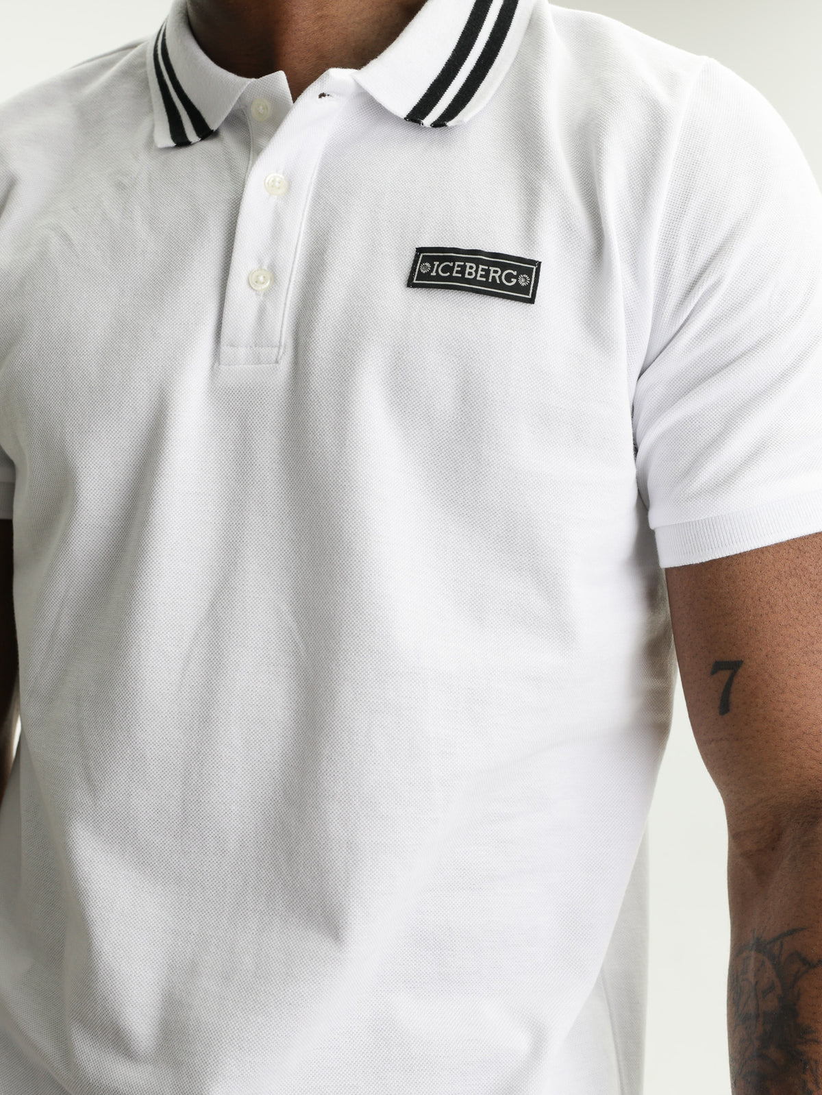 Iceberg Golfer Collar Button Logo White