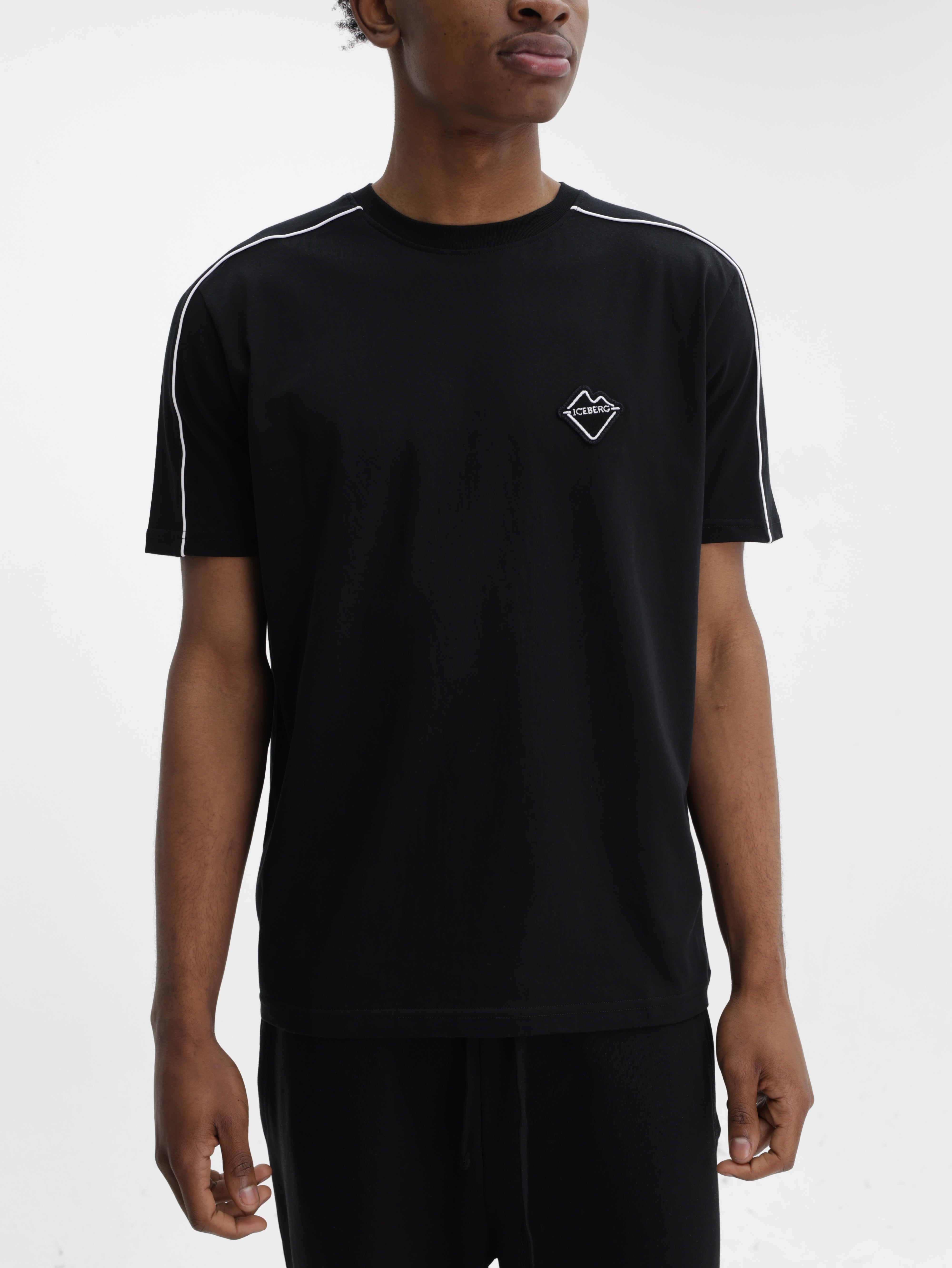 Iceberg T-Shirt Small Logo Ib Crew Black