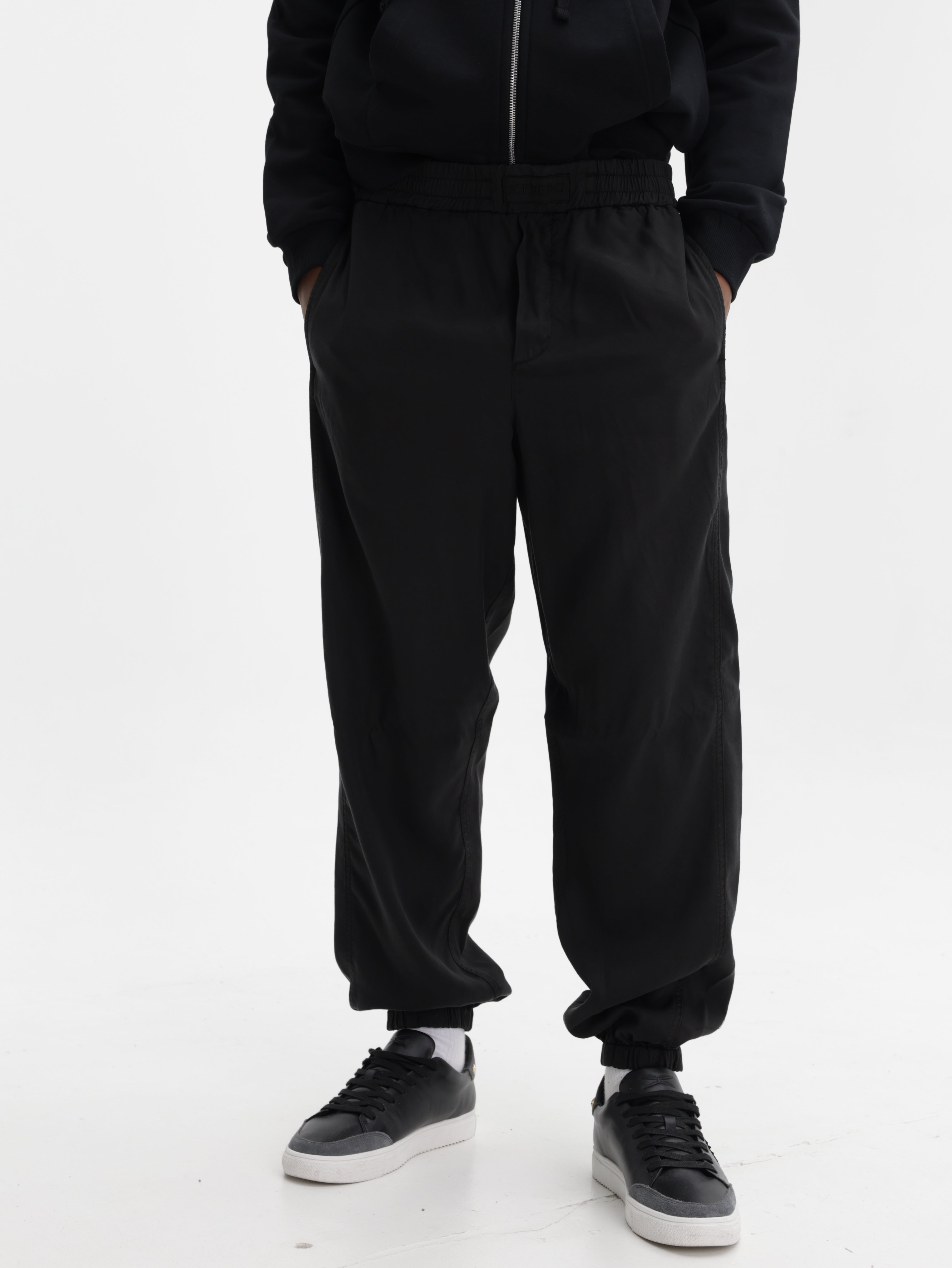 Iceberg Jeans Sweatpants Cuffed Ankle Black