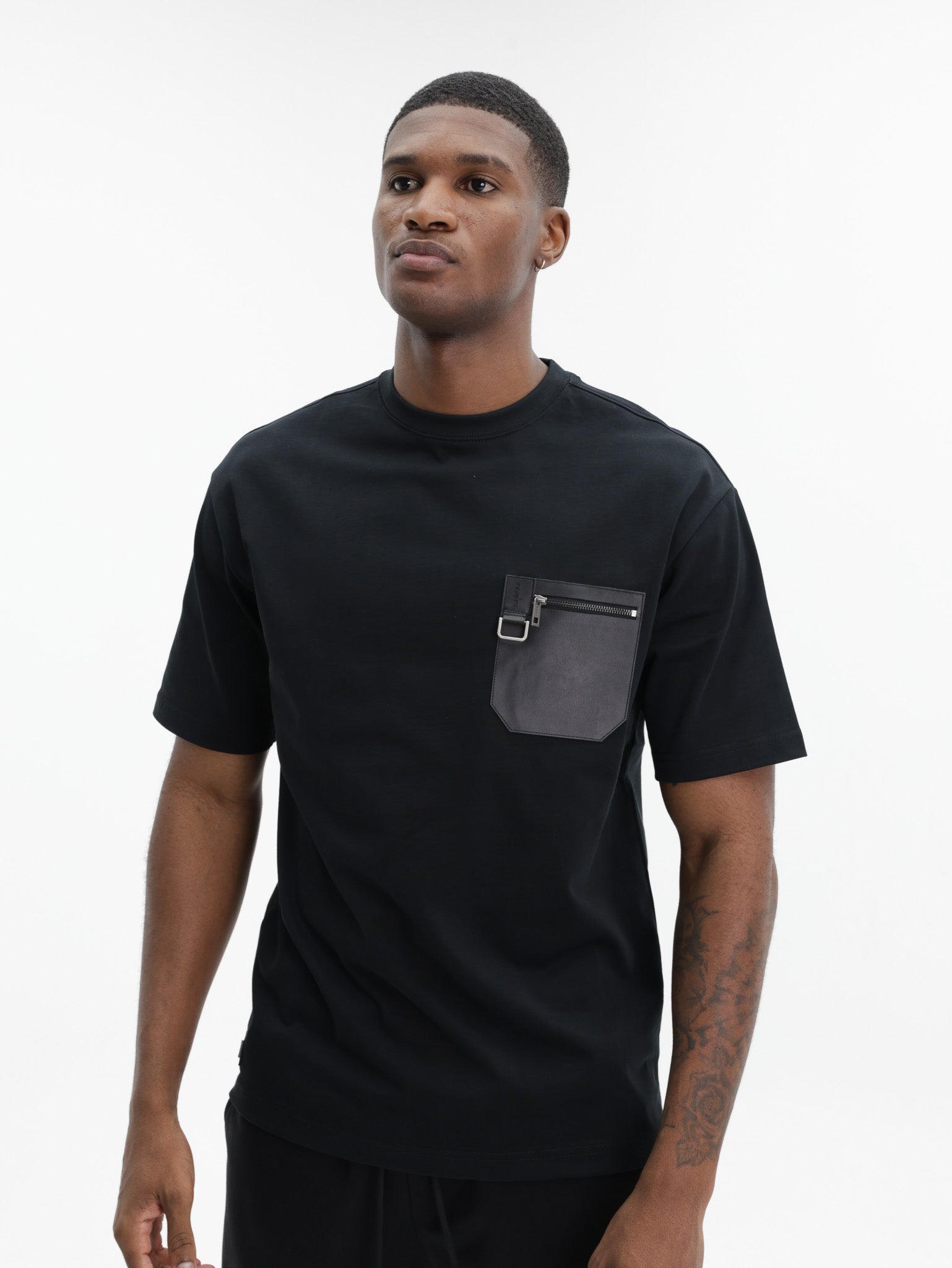 Capone T-Shirt Pocket With Zip Black