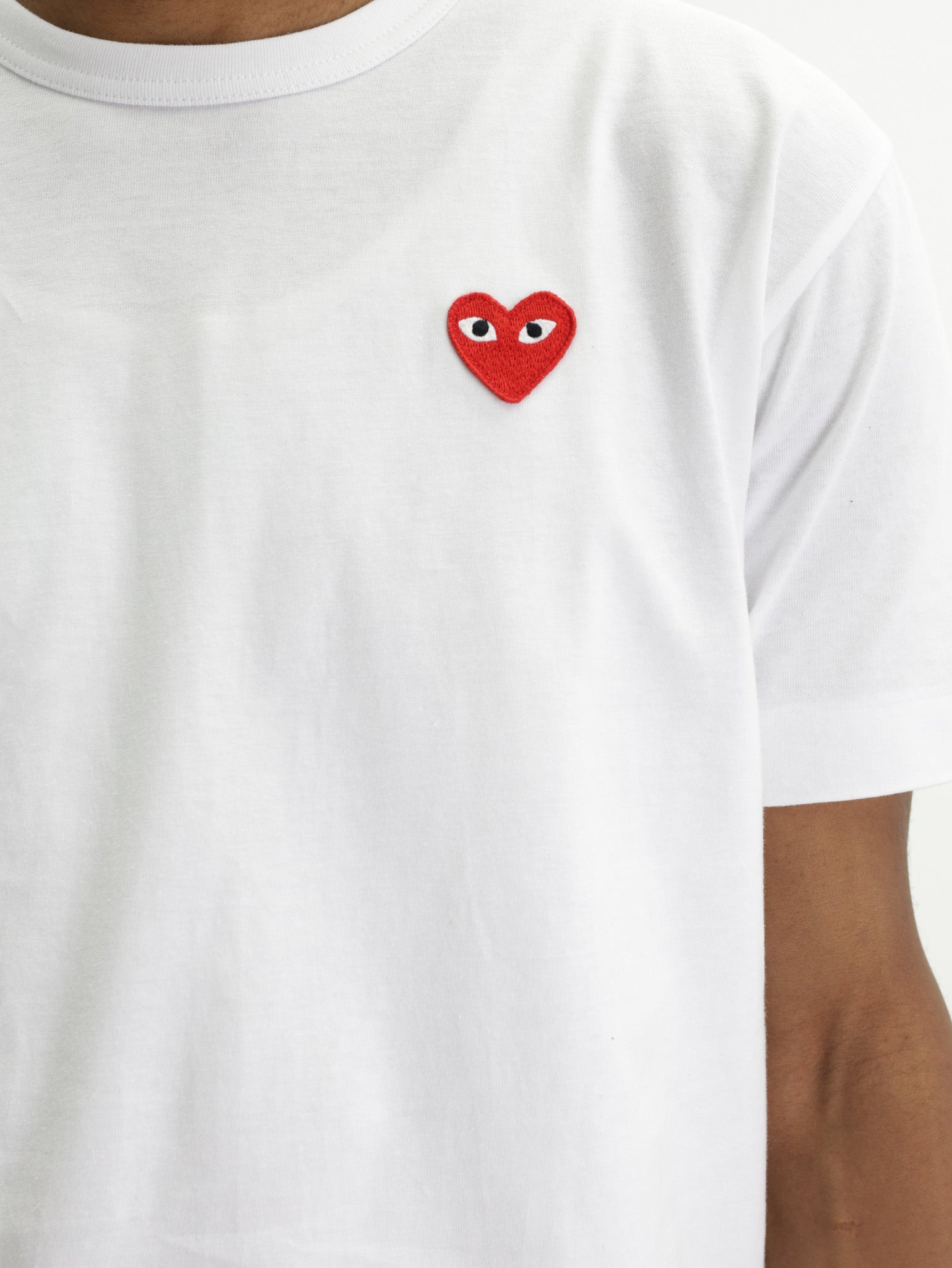 Comme Des Garcons T-Shirt Polka Dot Emblem White