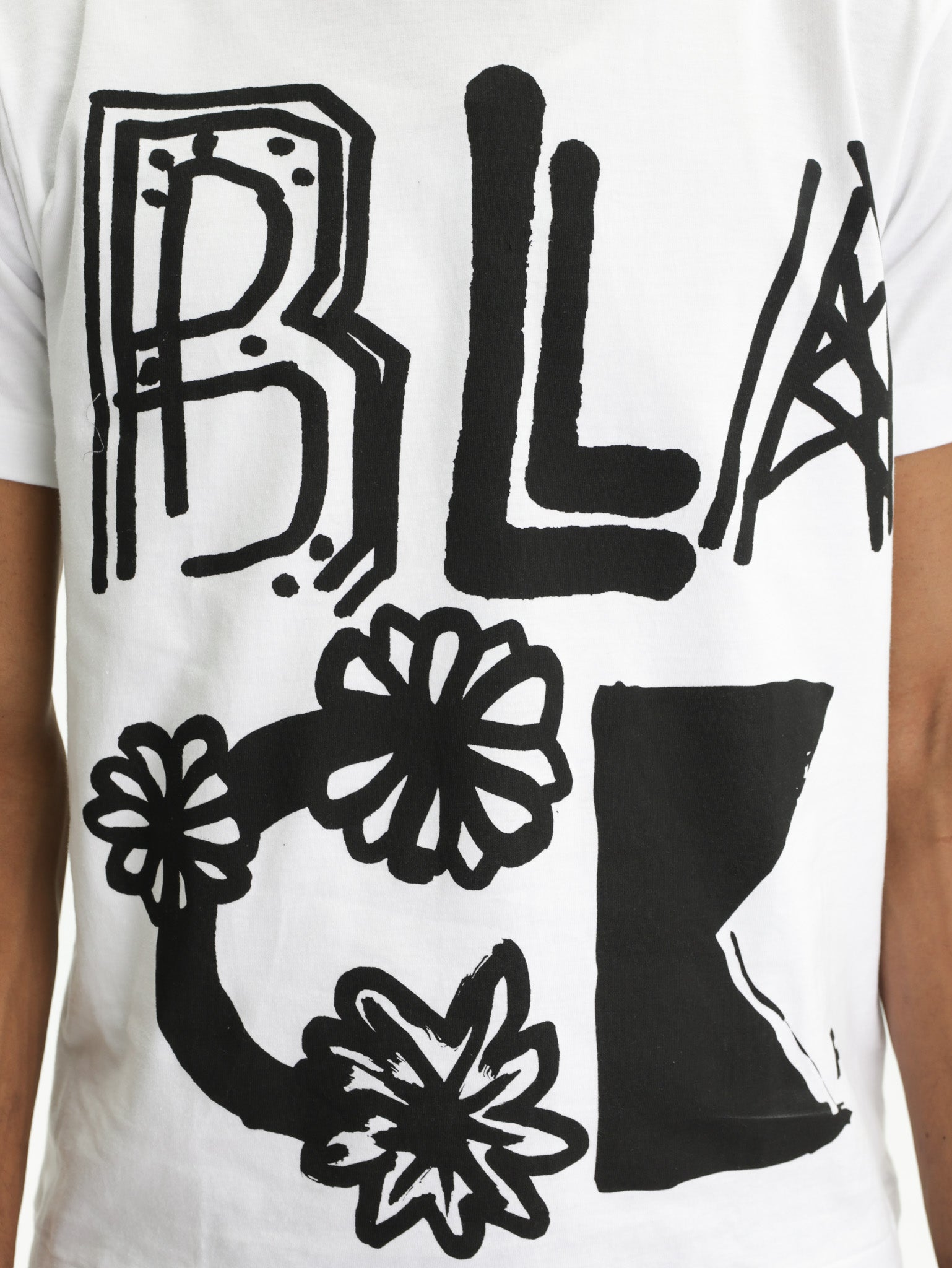 Comme Des Garcons T-Shirt Black Print Flower White