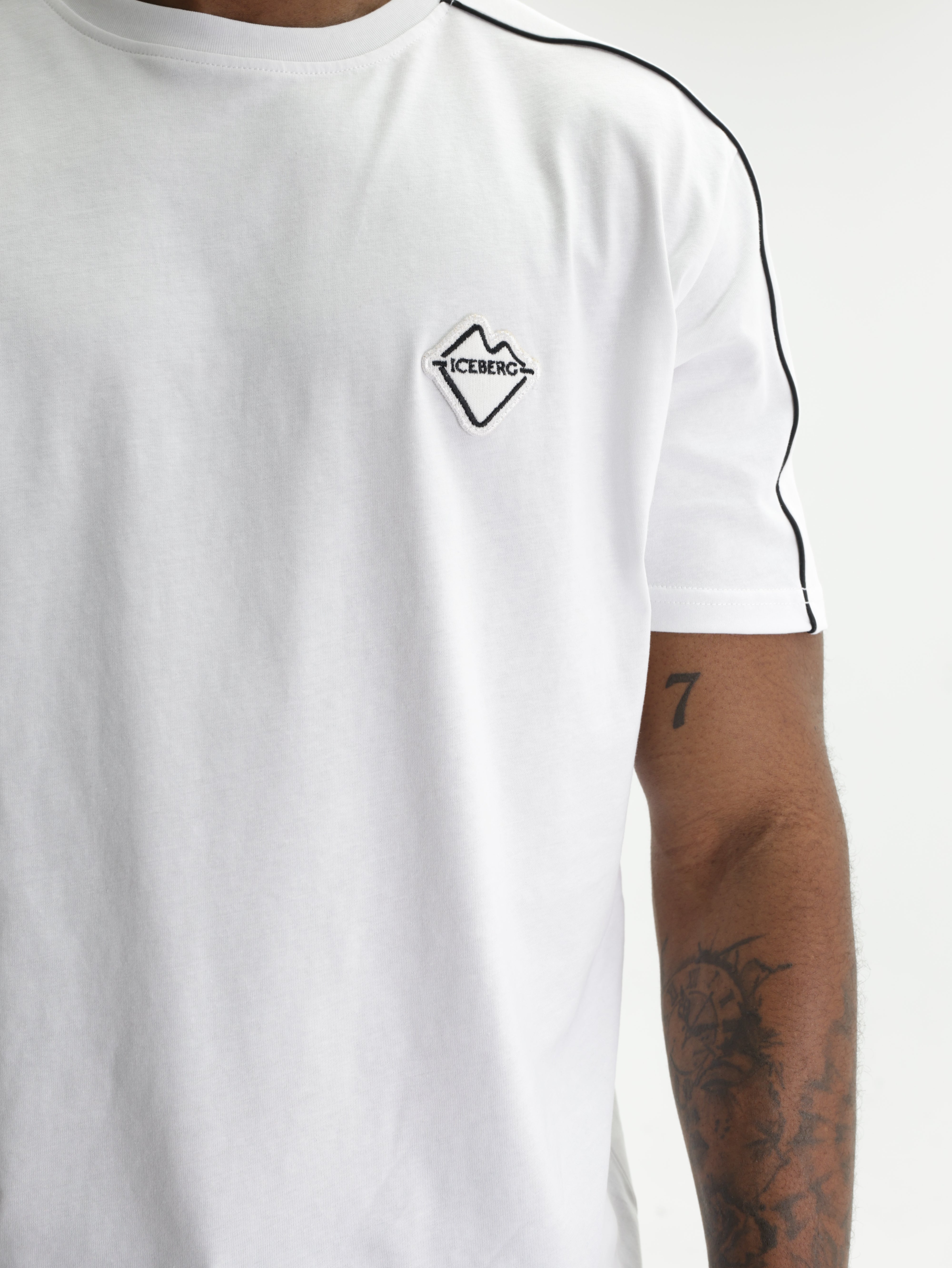 Iceberg T-Shirt Small Logo Ib Crew White