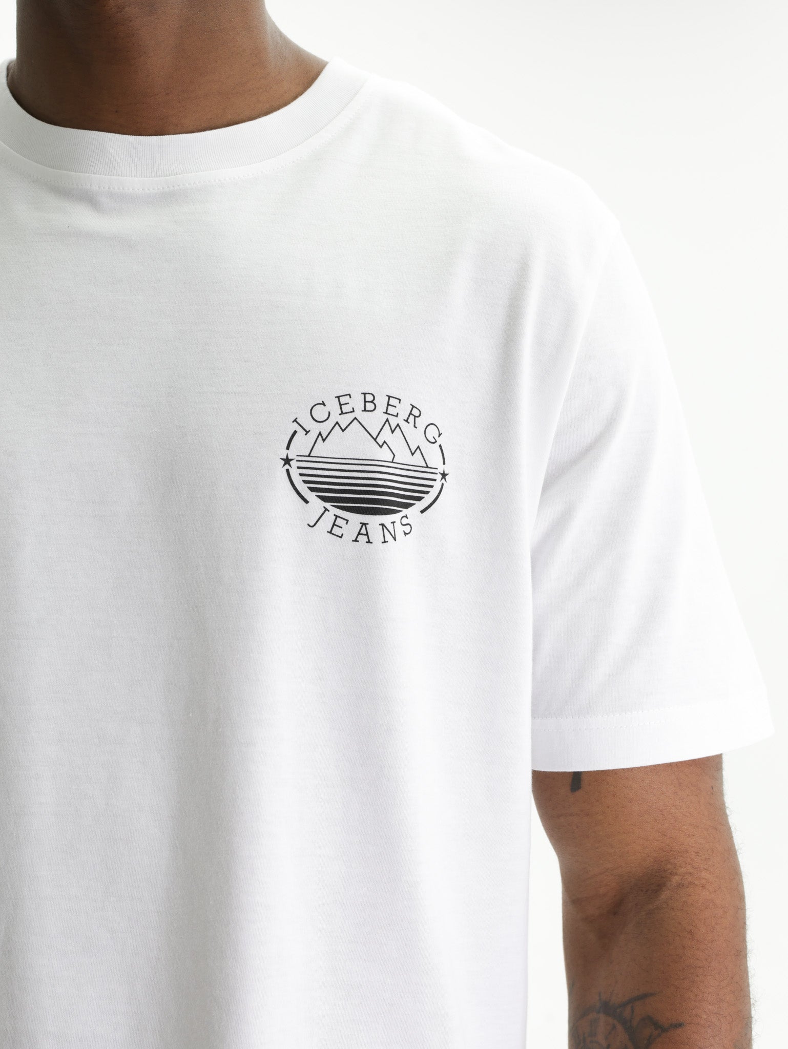 Iceberg Jeans T-Shirt Mountain Logo Print White