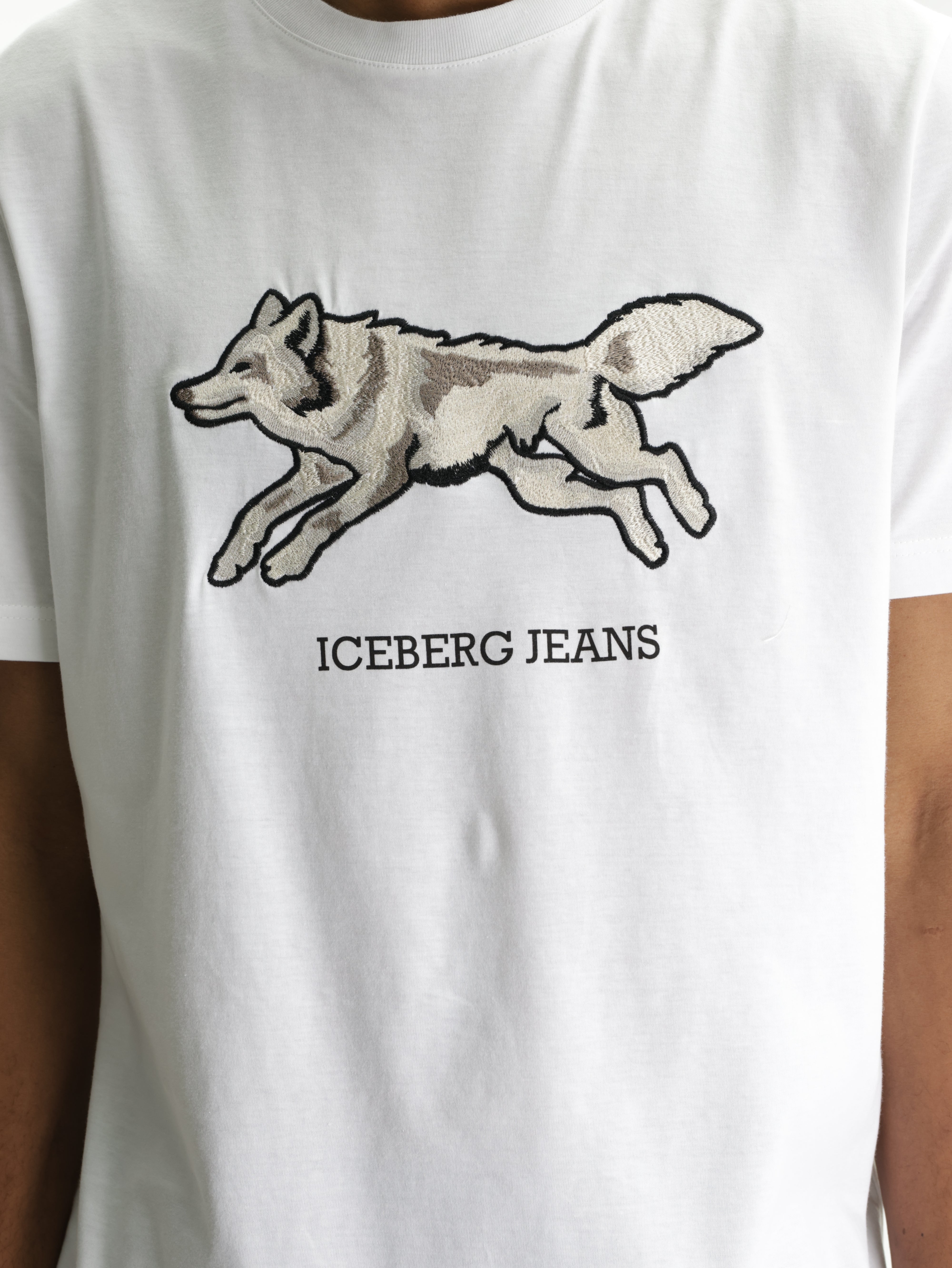 Iceberg Jeans T-Shirt Wolf Print Ibj  White