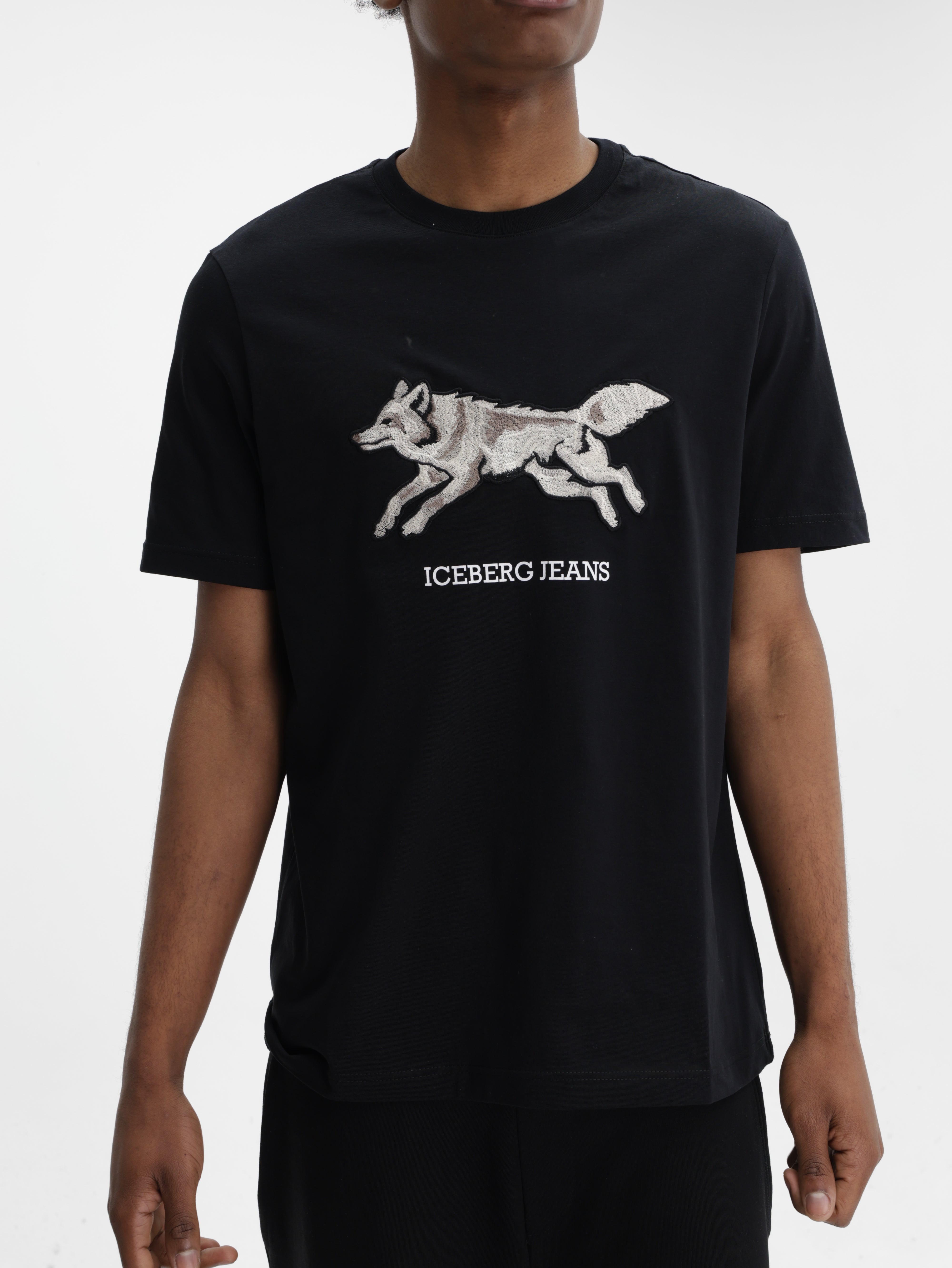 Iceberg Jeans T-Shirt Wolf Print Ibj  Black
