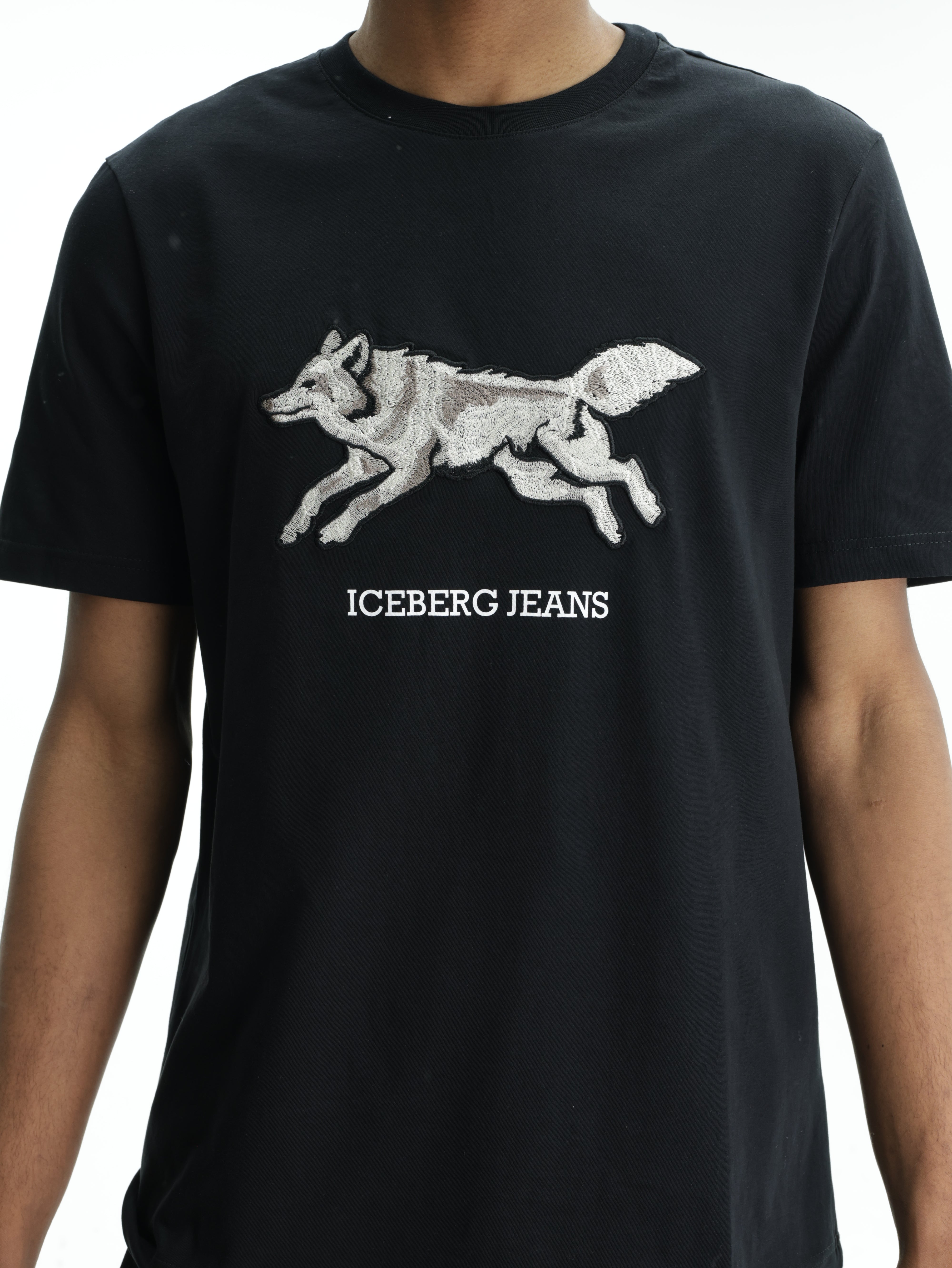 Iceberg Jeans T-Shirt Wolf Print Ibj  Black