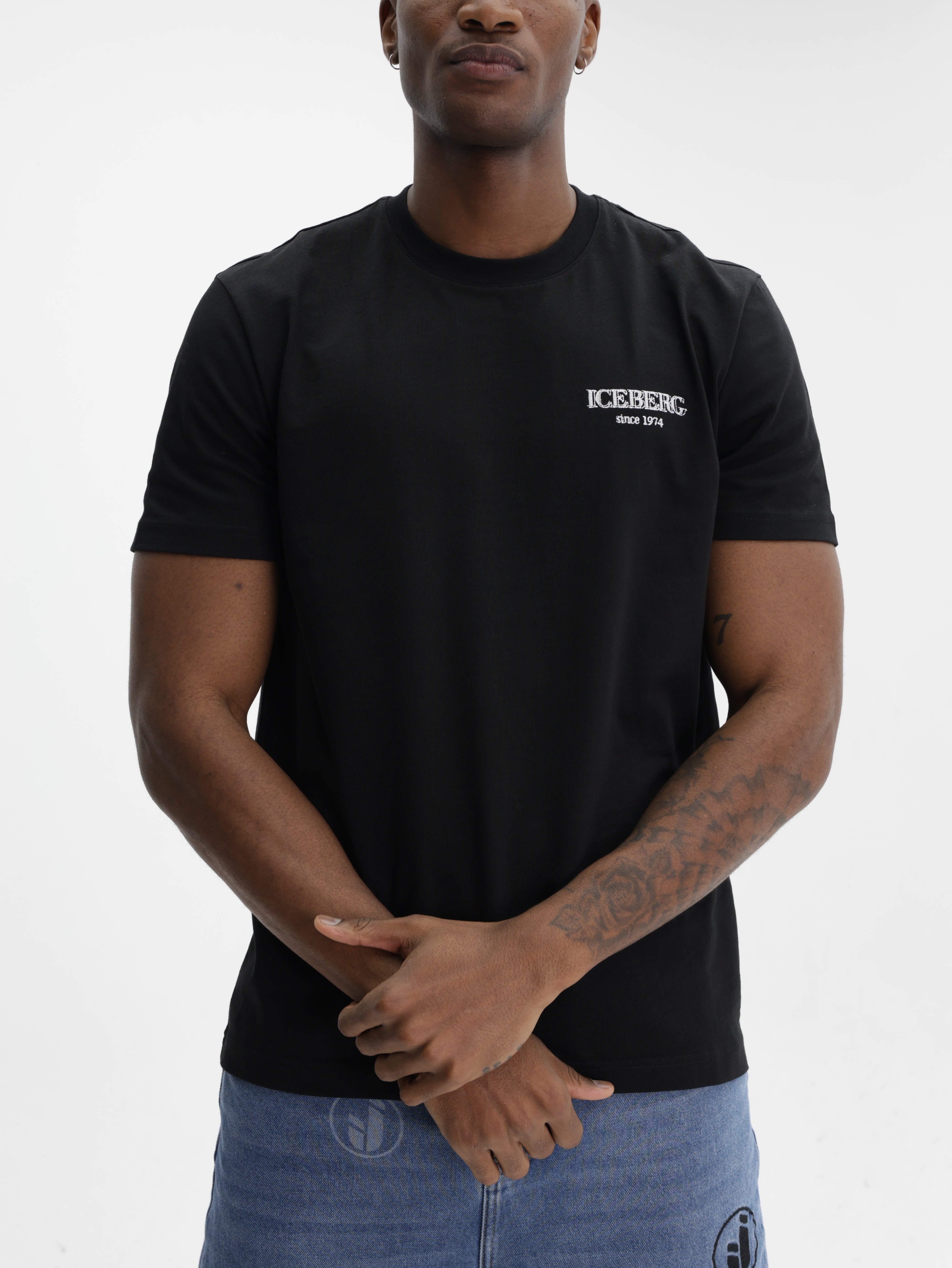 Iceberg T-Shirt Ib Print Logo Black