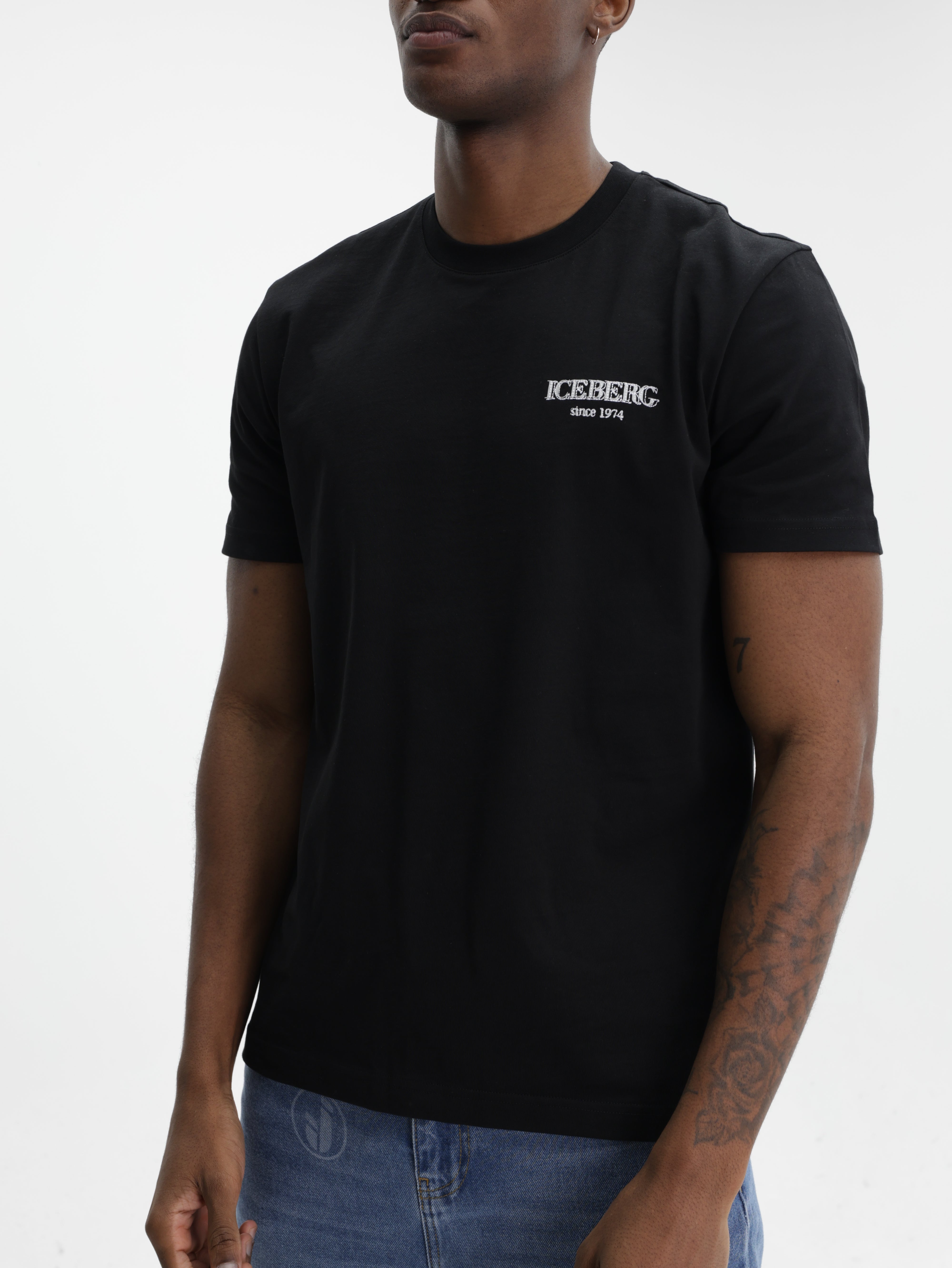 Iceberg T-Shirt Ib Print Logo Black