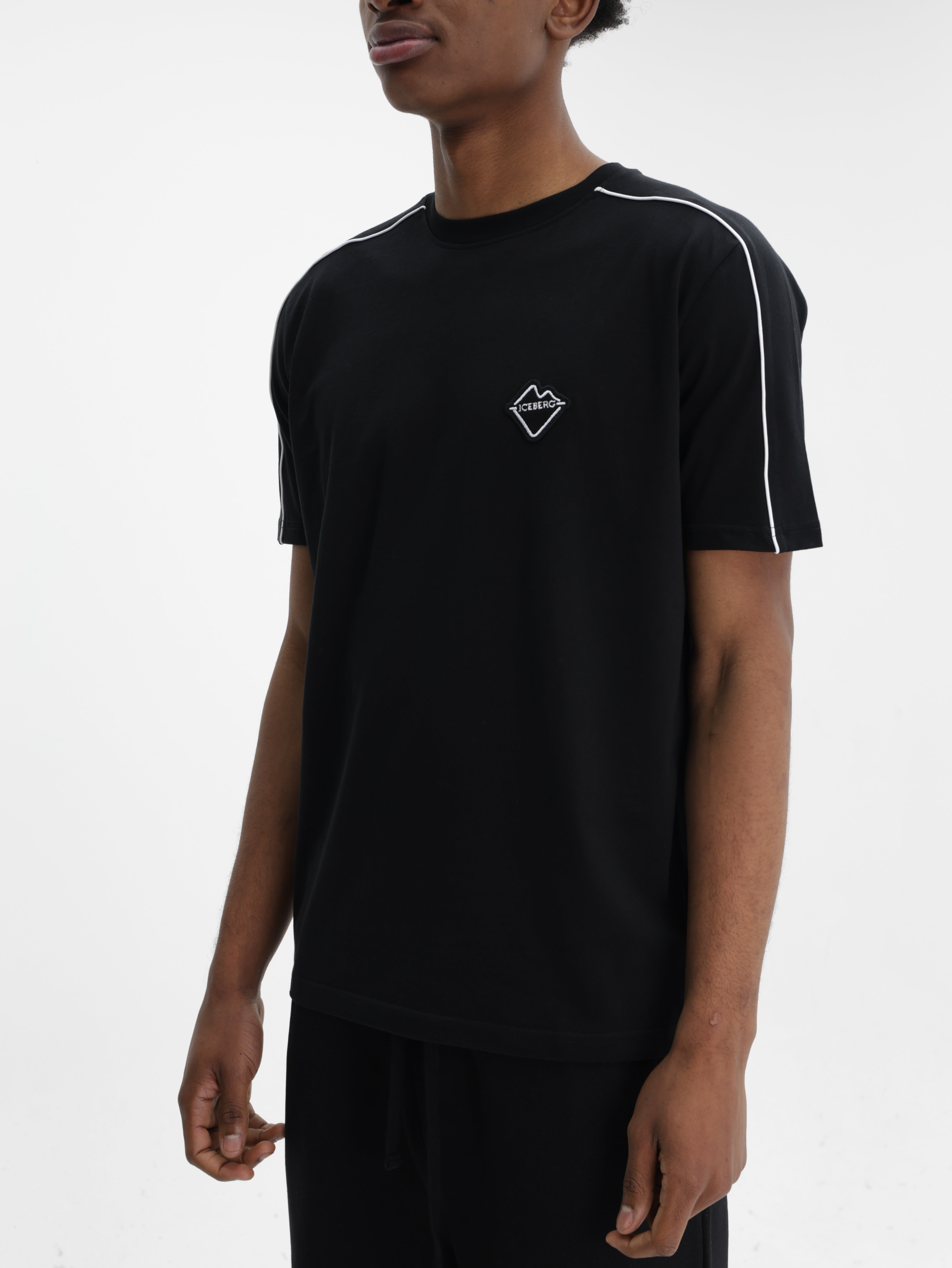 Iceberg T-Shirt Small Logo Ib Crew Black