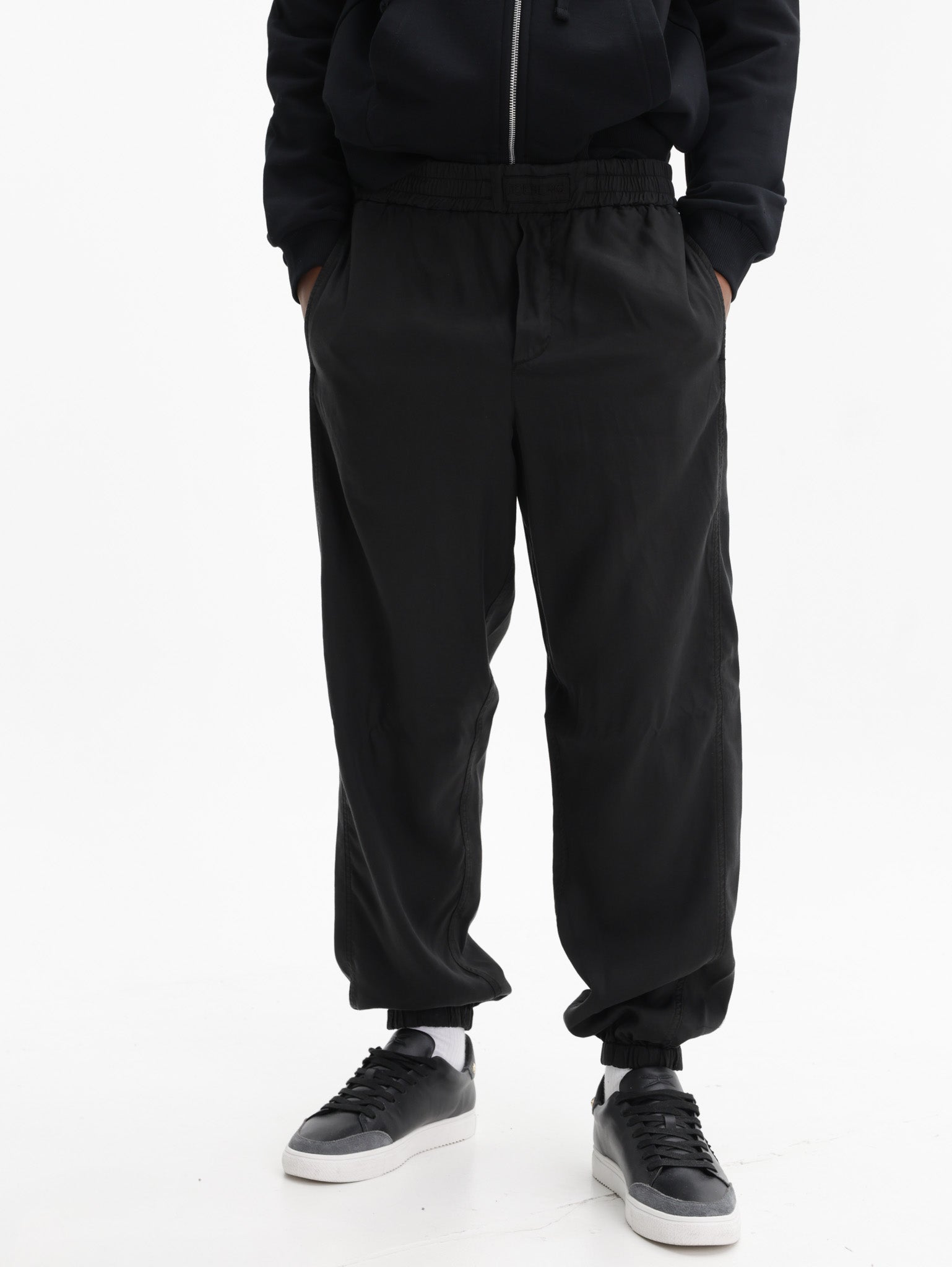 Iceberg Pants Cuffed Ankle  Black