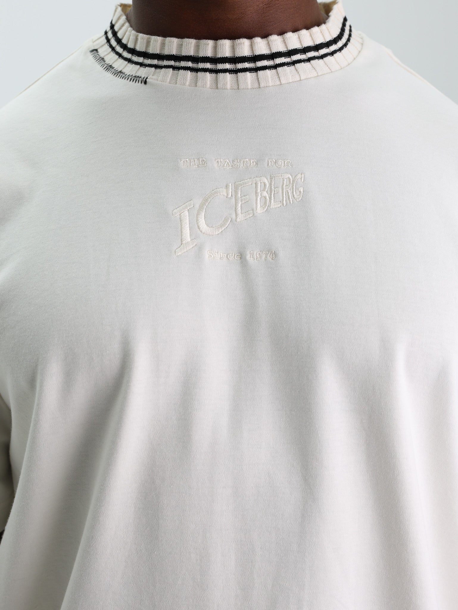 Iceberg T-Shirt Iconic Iceberg Logo Vanilla
