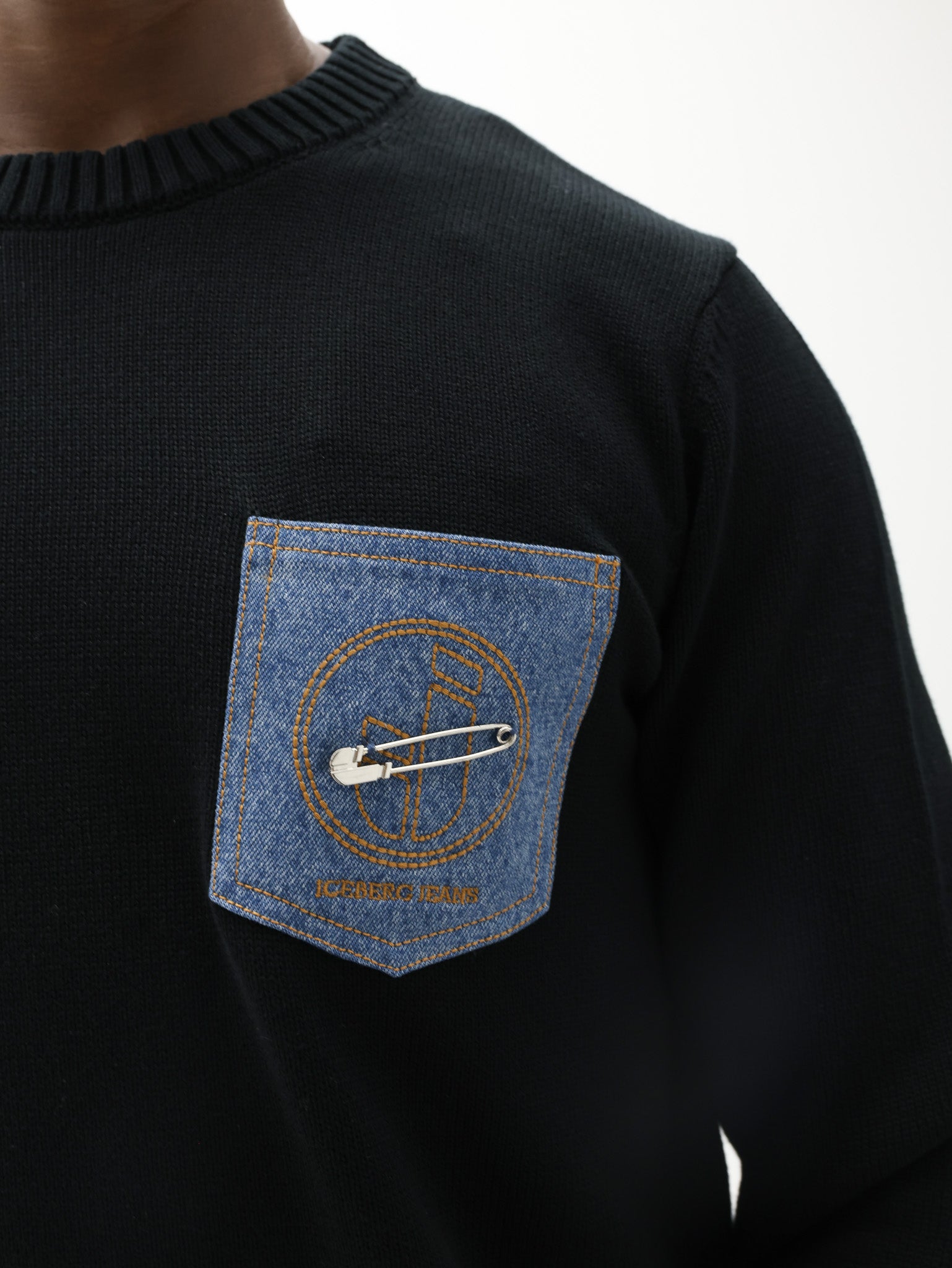 Iceberg Sweater Regular Fit Embroidered Denim Pocket Black
