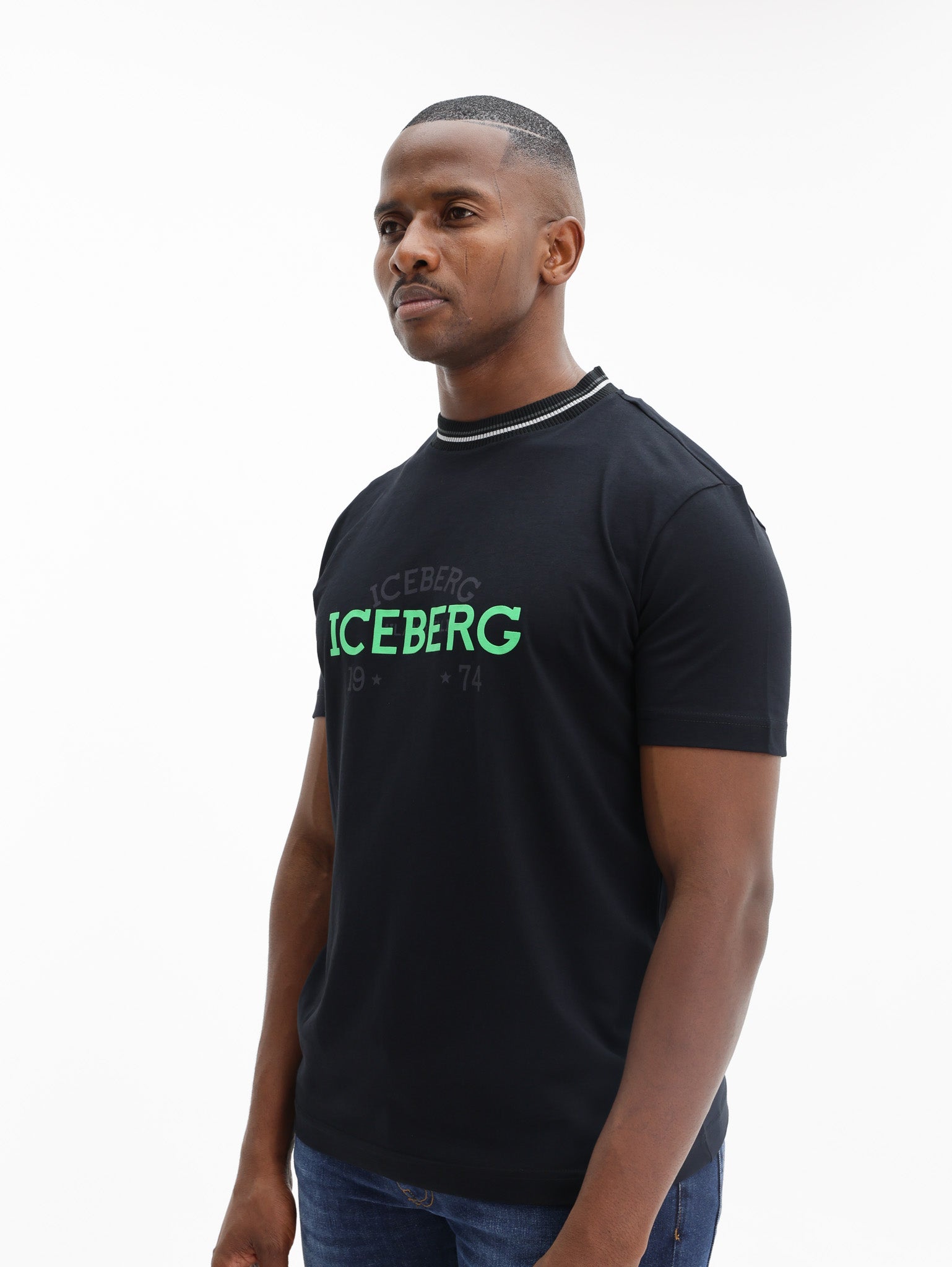 Iceberg T-Shirt Front Print Black