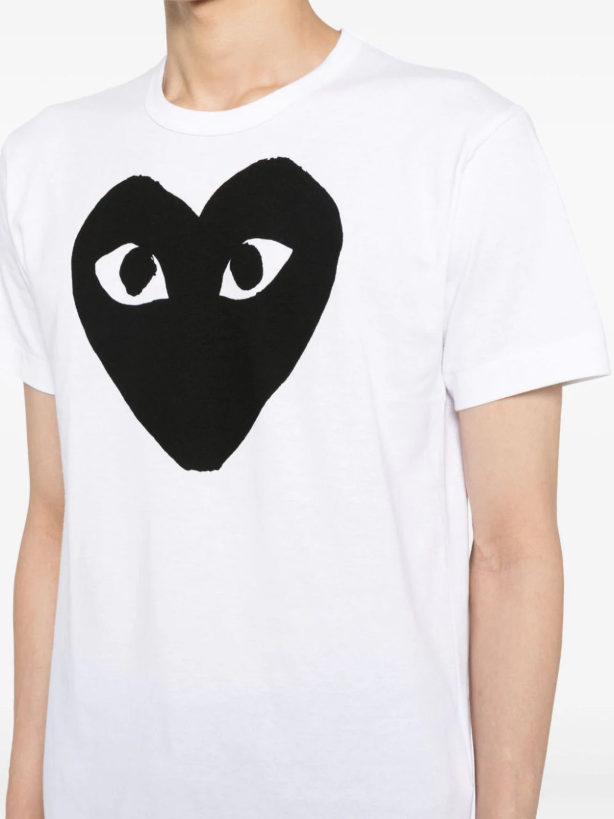 Comme Des Garcons T-Shirt Heart White