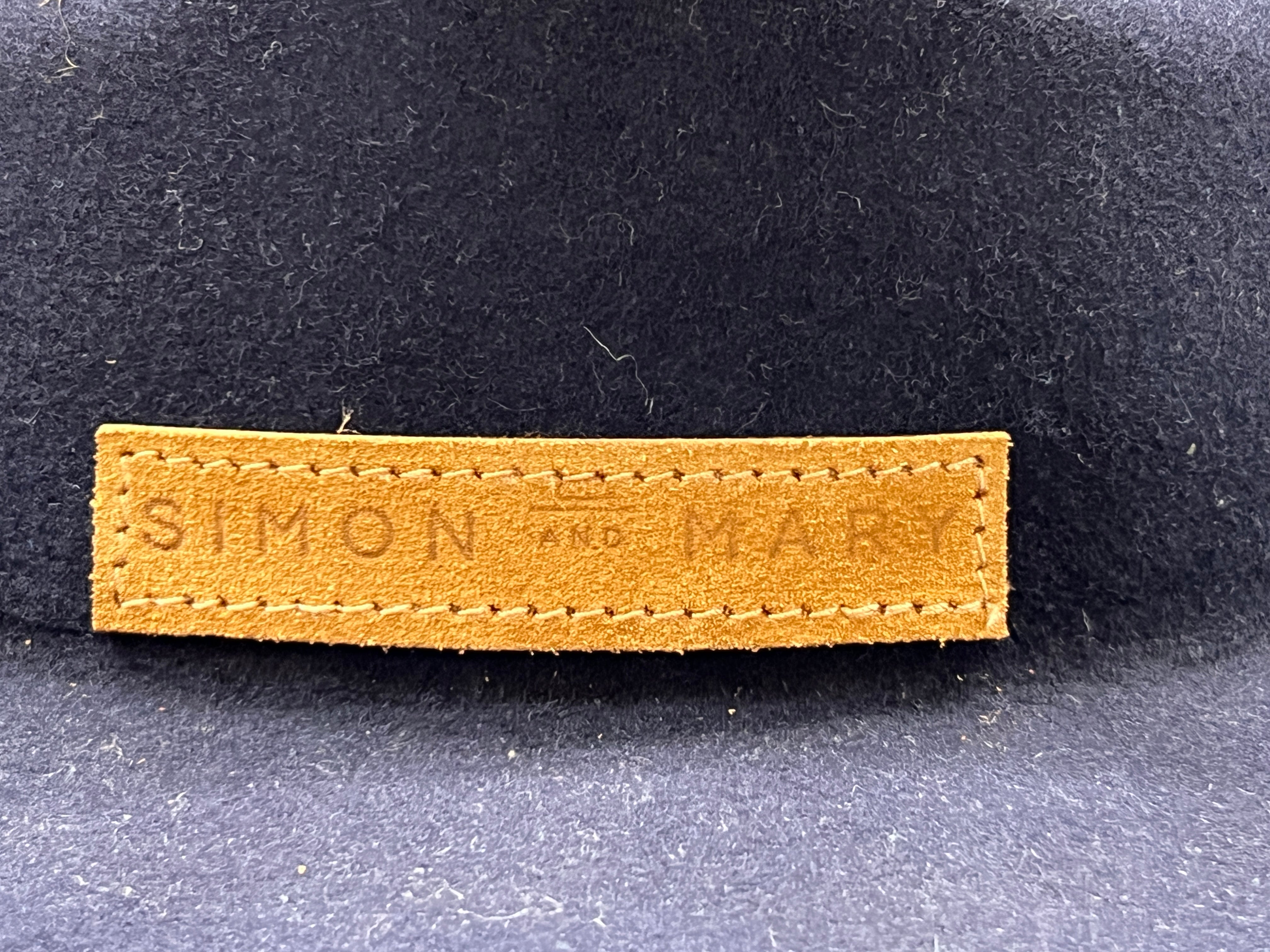 Simon & Mary Hats Mounty Raw Navy